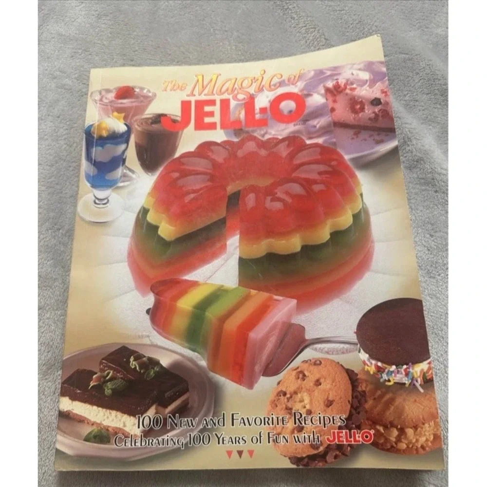 Magic of Jello by Mary Merlihan (2000, Hardcover)